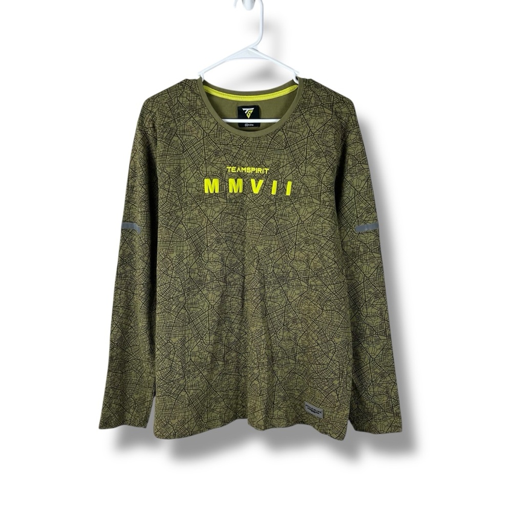 Team Spirit Tee Mens 2XL XXL Longsleeve Green MMVII Geometric T Shirt